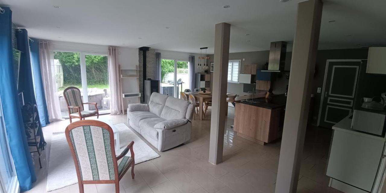 Grande Maison Entiere De 120M2 Epron المظهر الخارجي الصورة