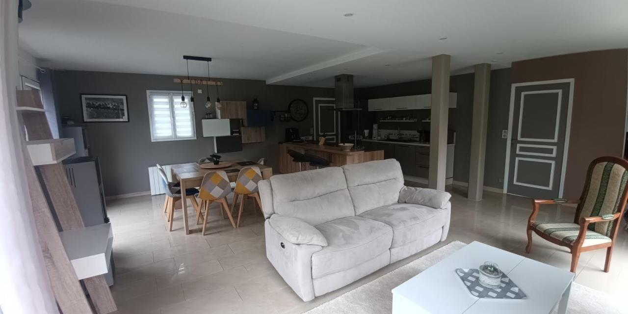 Grande Maison Entiere De 120M2 Epron المظهر الخارجي الصورة