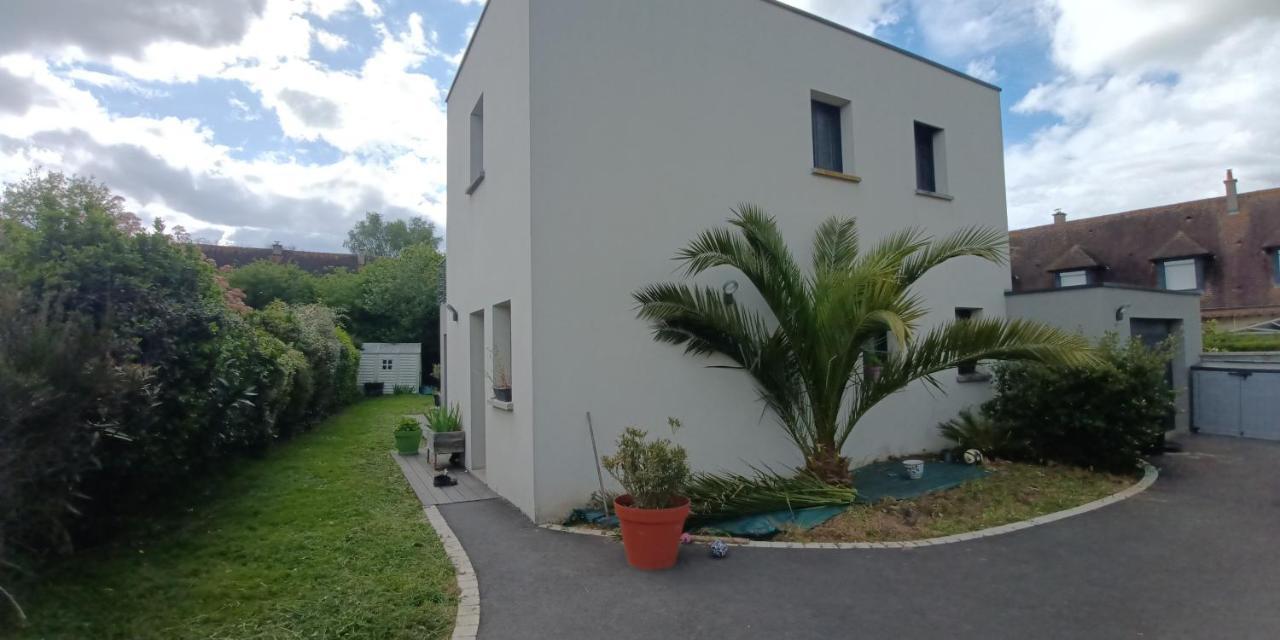 Grande Maison Entiere De 120M2 Epron المظهر الخارجي الصورة