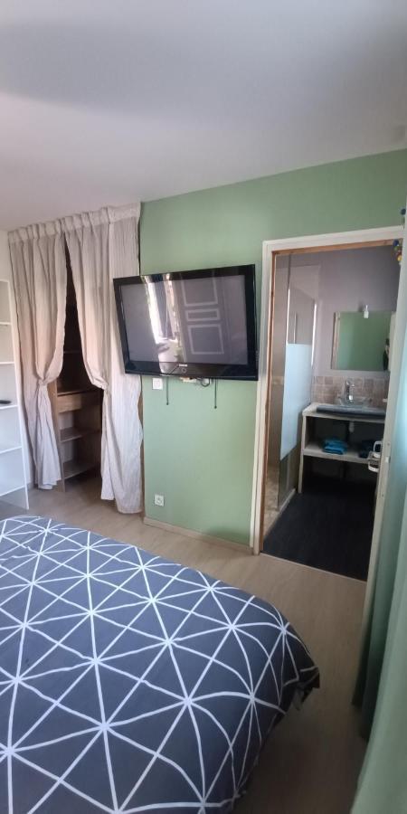 Grande Maison Entiere De 120M2 Epron المظهر الخارجي الصورة